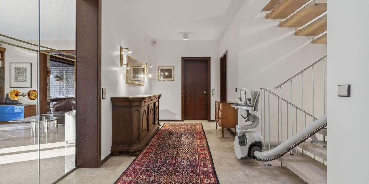 Einfamilienhaus Waldbronn / Etzenrot Etzenrot - 9 Zimmer, 252 m&sup2;, 895.000&euro; | Angebot:25681034