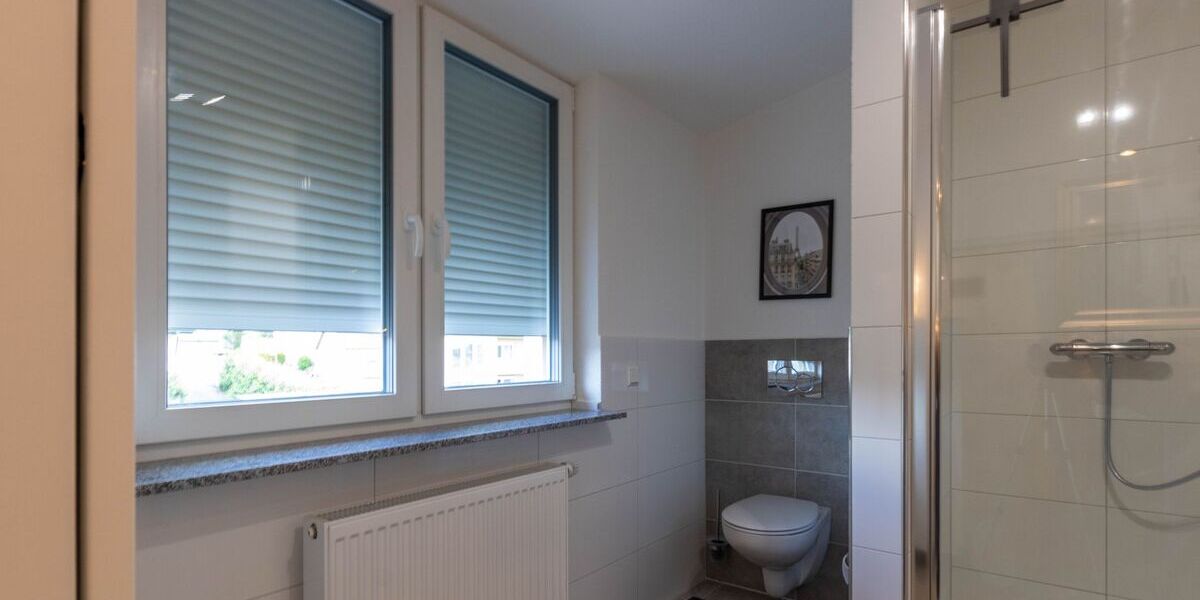 helle vollständig möblierte 2-Zimmer Wohnung in Illingen - Appartement Illingen | Angebot:26865904