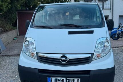 Opel Vivaro 91.571 km 8.300 &euro; Waldbronn 76337