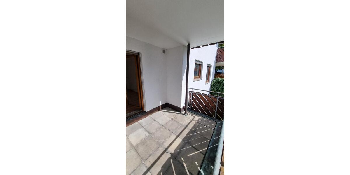Mehrfamilienhaus, Wohnhaus Markgröningen - 2.5 Zimmer, 69 m&sup2;, 255.000&euro; | Angebot:27121885