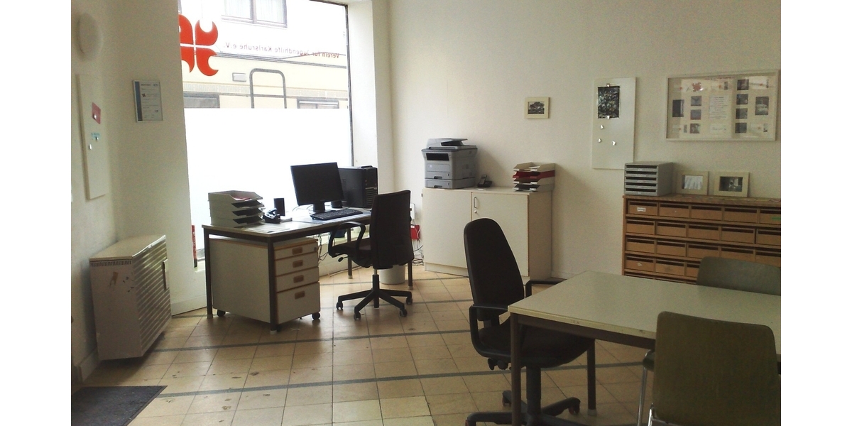 °°° ATTRAKTIVE KAPITALANLAGE LADENGESCHÄFT IN DER SÜDSATDT IN DER NÄHE VOM WERDERPLATZ °°° 4 zimmer