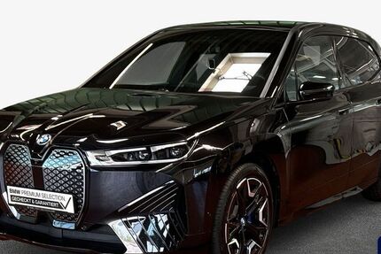 BMW iX 30.713 km 52.890 &euro; Karlsruhe 76227
