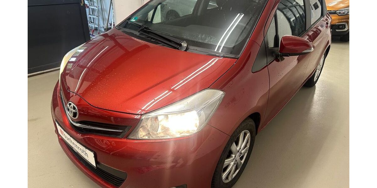Toyota Yaris 219.867 km 2.990 &euro; LEONBERG 71229