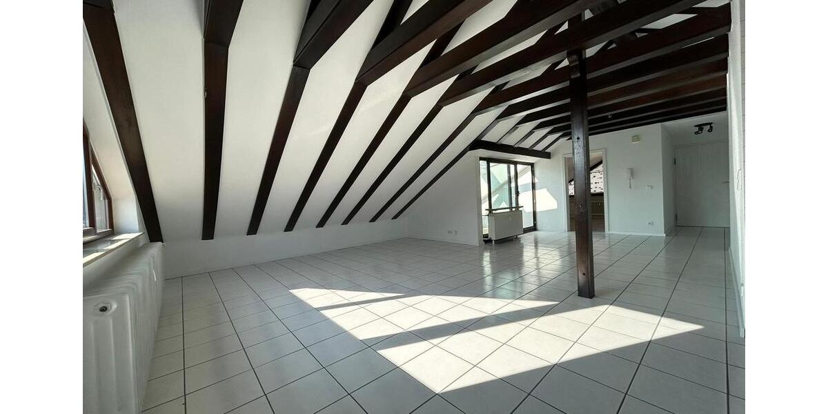 Dachgeschoßwohnung Karlsdorf-Neuthard Neuthard - 3 Zimmer, 74 m&sup2;, 800&euro; | Angebot:26178562