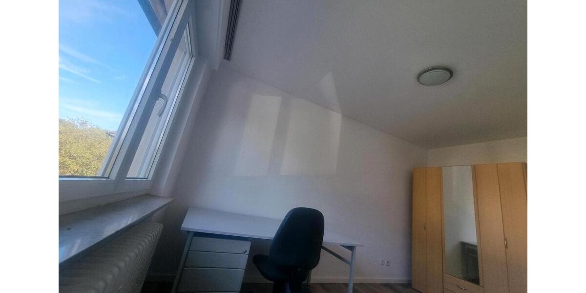 Etagenwohnung Sindelfingen Eichholz - 1 Zimmer, 15 m&sup2;, 550&euro; | Angebot:25934880