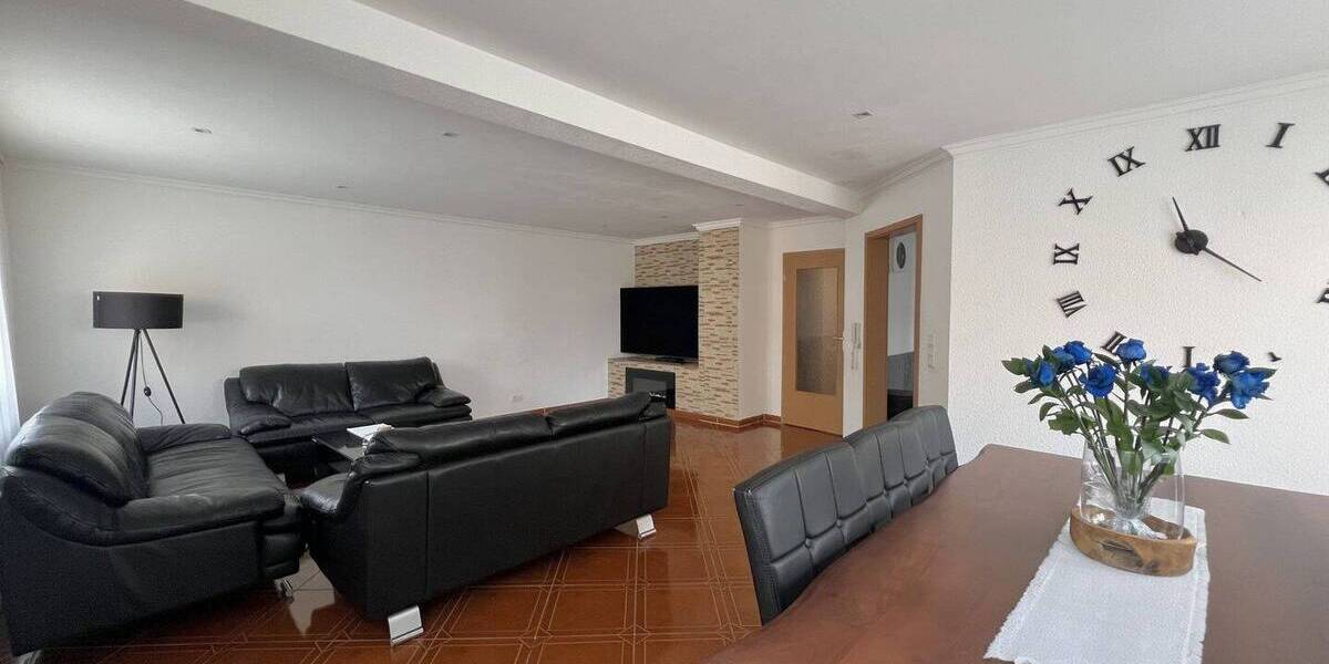 Einfamilienhaus Bruchsal Helmsheim - 7 Zimmer, 153 m&sup2;, 599.000&euro; | Angebot:25745787