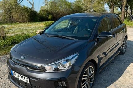 Kia Rio 105.000 km 9.999 &euro; Leonberg 71229