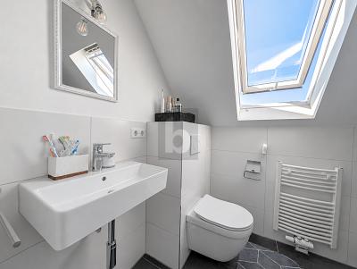 MEHR ALS NUR WOHNEN - DAHEIM SEIN - Dachgeschoßwohnung Sindelfingen Darmsheim | Angebot:26945016