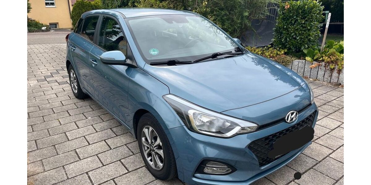 Hyundai i20 72.000 km 10.490 &euro; Zaberfeld 74374