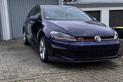 VW Golf 107.000 km 20.500 &euro; Ersingen 75236
