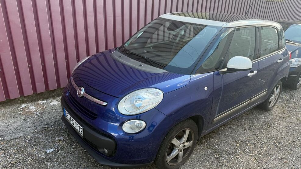 Fiat 500L 138.000 km 6.299 € Sindelfingen 71065