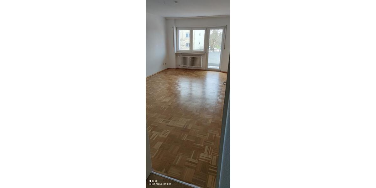 Etagenwohnung Ettlingen - 3 Zimmer, 87 m&sup2;, 1.290&euro; | Angebot:26132023