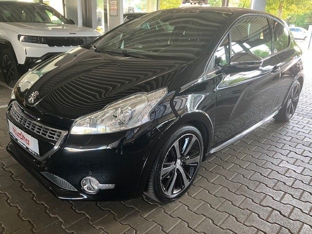 Peugeot 208 24.500 km 9.790 &euro; Karlsruhe 76185