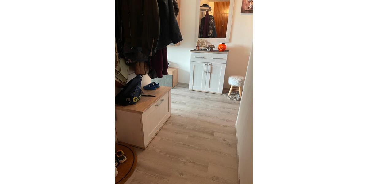 Renovierte 3 Zimmer Wohnung zimmer