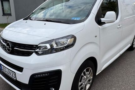 Opel Vivaro 44.000 km 16.950 € Leonberg 71229