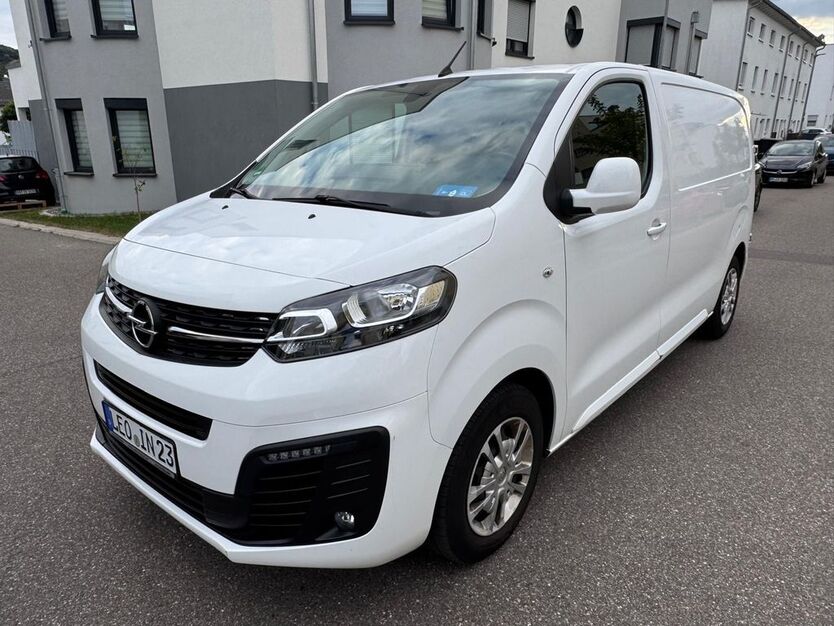 Opel Vivaro 44.000 km 16.950 € Leonberg 71229