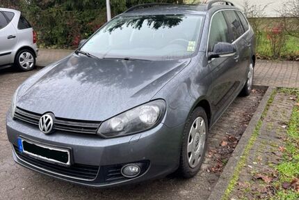 VW Golf 226.554 km 4.700 € Karlsruhe 76133