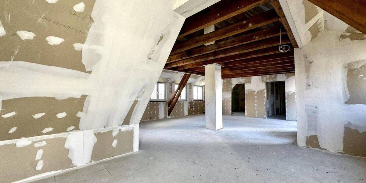 Mehrfamilienhaus, Wohnhaus Neubulach - 8 Zimmer, 208 m&sup2;, 450.000&euro; | Angebot:26293200