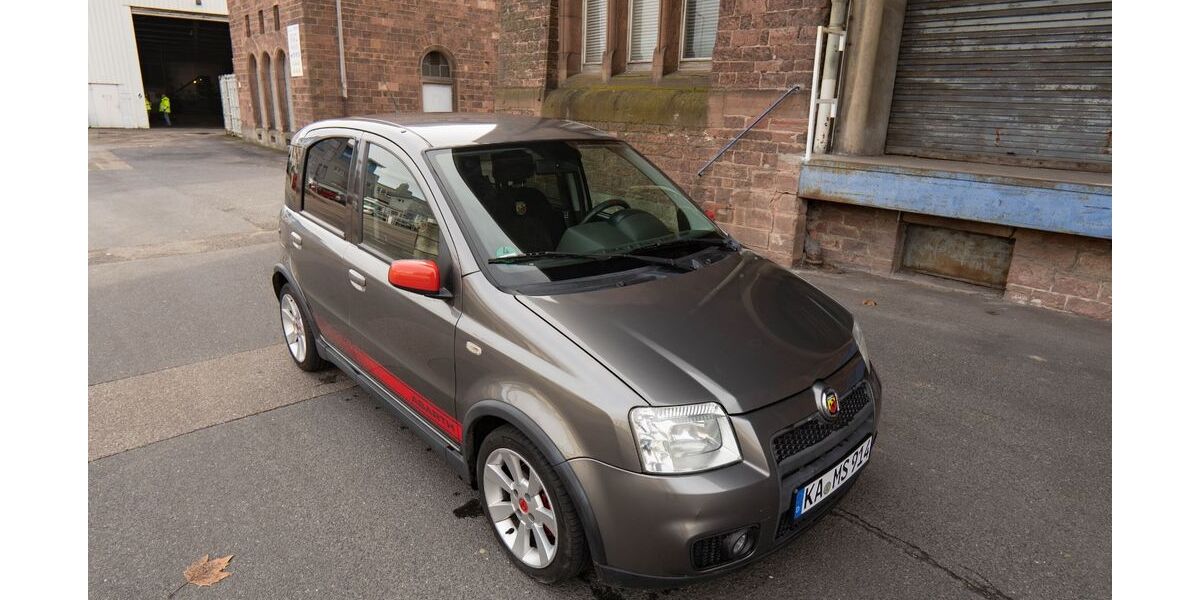 Fiat Panda 179.000 km 4.290 &euro; Karlsruhe 76135