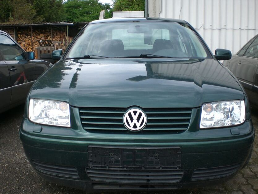 VW Bora 205.000 km 1.250 € pforzheim 75173