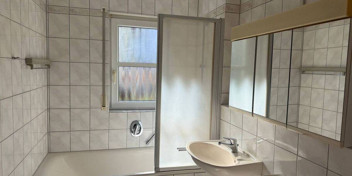 Etagenwohnung Schwieberdingen - 2 Zimmer, 62 m&sup2;, 790&euro; | Angebot:26881921