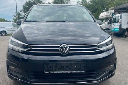 VW Touran 36.963 km 29.950 &euro; Sindelfingen 71069
