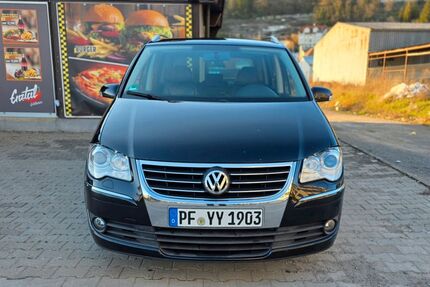 VW Touran 243.000 km 3.200 &euro; Pforzheim 75181
