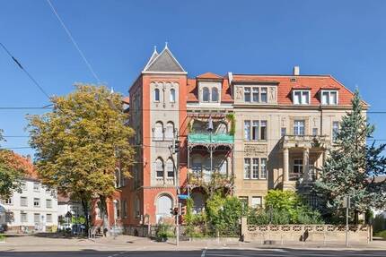 Einmalige Gelegenheit - Historisches Schmuckstück in der Karlsruher Oststadt am Karl-Wilhelm-Platz