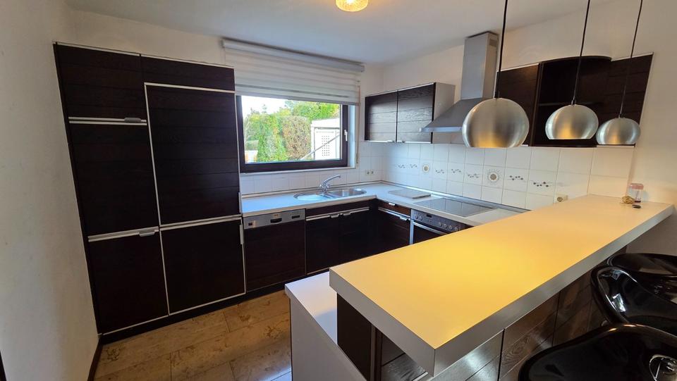 Exklusive Doppelhaushälfte mit spektakulärem Panoramablick 4.5 zimmer