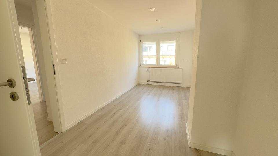 Etagenwohnung Pforzheim Nordstadt - 5 Zimmer, 126 m&sup2;, 1.320&euro; | Angebot:26222355
