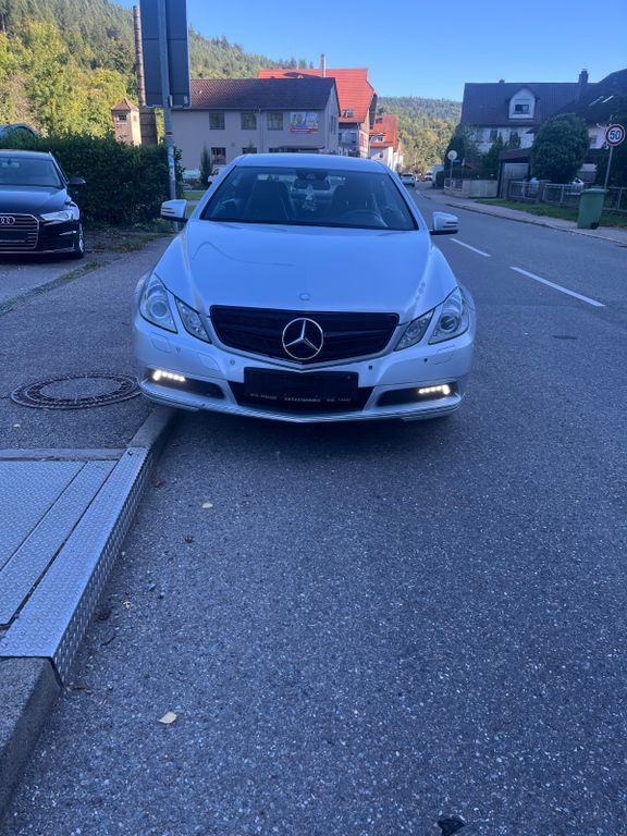 Mercedes-Benz E 350 167.000 km 10.700 € Unterreichenbach 75399
