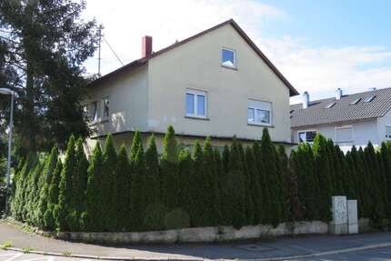 Haus Sindelfingen Sindelfingen (Stadt) - 10 Zimmer, 221 m&sup2;, 765.000&euro; | Angebot:26909300