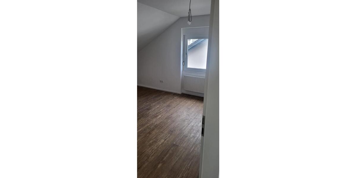 Einfamilienhaus Ettlingen - 5 Zimmer, 190 m&sup2;, 750.000&euro; | Angebot:26123928