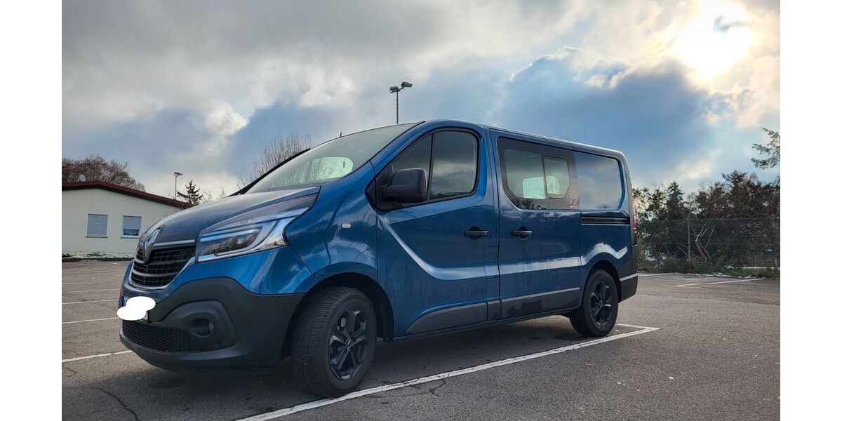 Renault Trafic 53.000 km 21.700 € Sindelfingen 71069