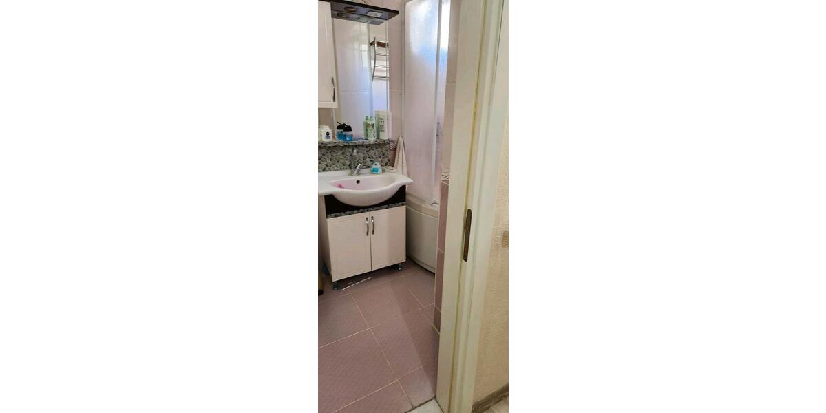 Einfamilienhaus Gerlingen - 12 Zimmer, 350 m&sup2;, 350.000&euro; | Angebot:26691398