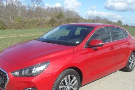 Hyundai i30 62.000 km 13.000 &euro; Weingarten 76356