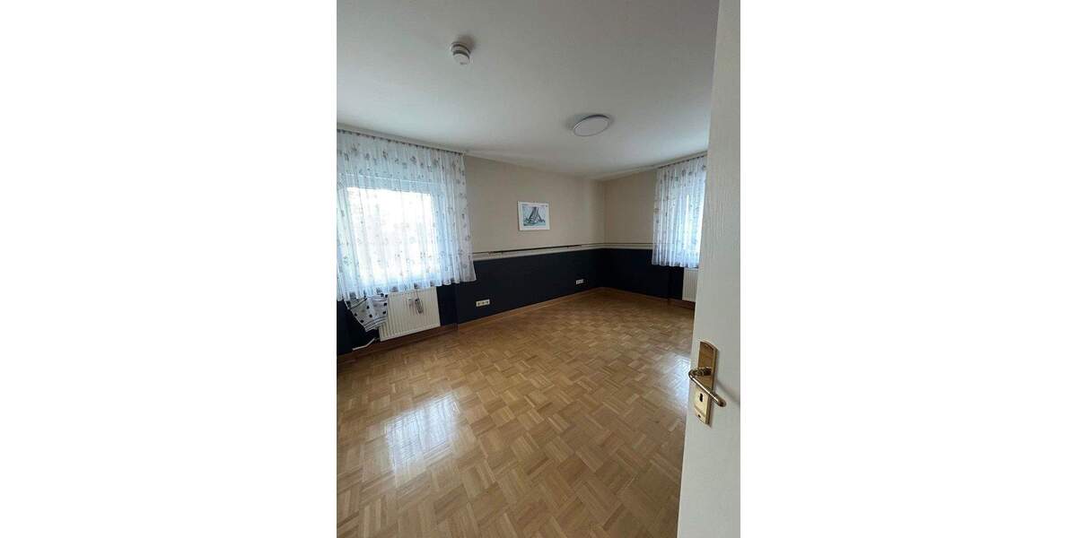 Etagenwohnung Karlsruhe Nordstadt - 4 Zimmer, 120 m&sup2;, 499.000&euro; | Angebot:25712017