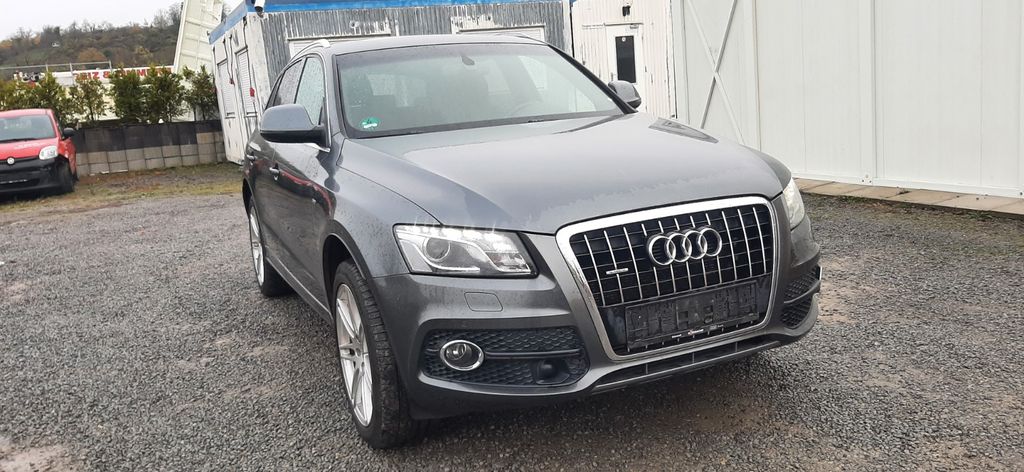 Audi Q5 308.000 km 8.900 &euro; Mühlacker 75417