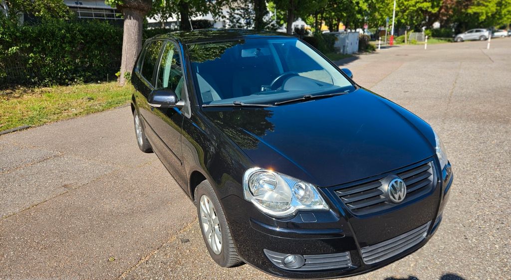 VW Polo 101.000 km 5.099 &euro; Pforzheim 75175