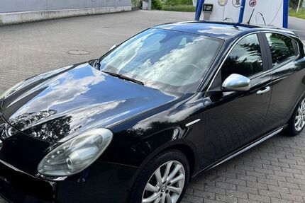 Alfa Romeo Giulietta 136.000 km 6.849 &euro; Bretten 75015