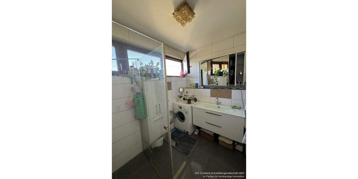 Bungalow Pforzheim Nordweststadt - 3 Zimmer, 82 m&sup2;, 389.000&euro; | Angebot:25775174