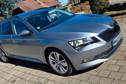 Skoda Superb 248.000 km 11.900 &euro; Neuweiler 75389