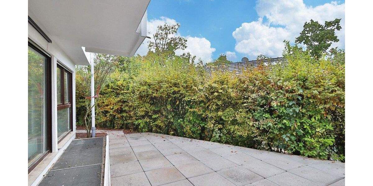 Doppelhaushälfte Leonberg - 5 Zimmer, 175 m&sup2;, 2.740&euro; | Angebot:25682125