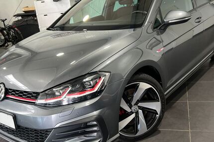 VW Golf 142.000 km 19.995 € Bretten 75015
