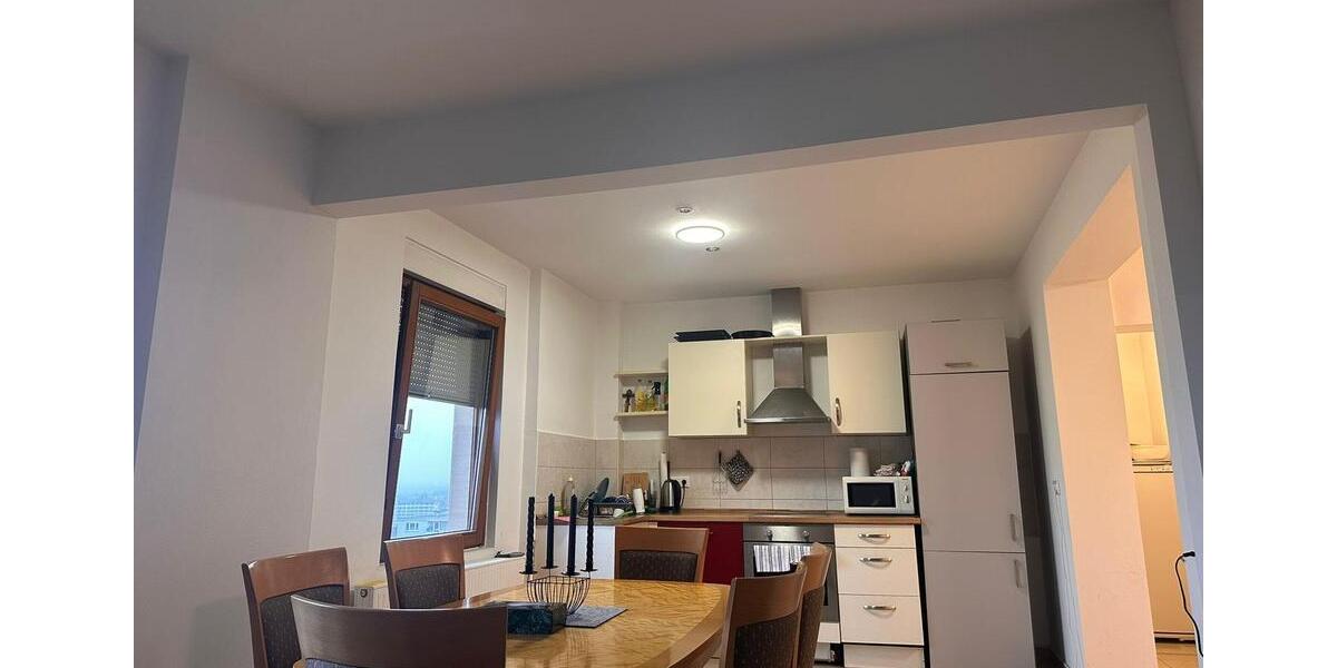 Helle 3,5-Zimmer Wohnung mit schönem Ausblick - ideal für Paare, kleine Familien oder WG 3.5 zimmer