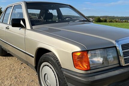 Mercedes-Benz 190 245.000 km 5.500 &euro; Mühlacker 75417