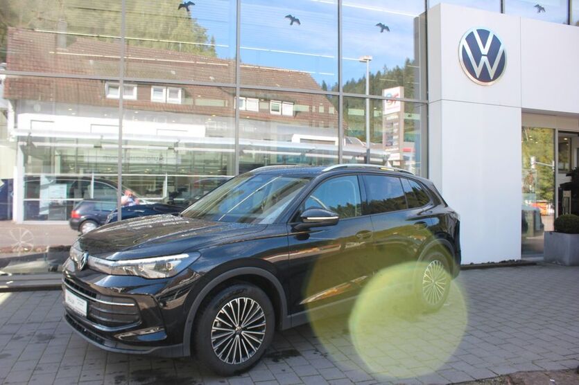 VW Tiguan 22.990 km 32.390 € Wildberg 72218