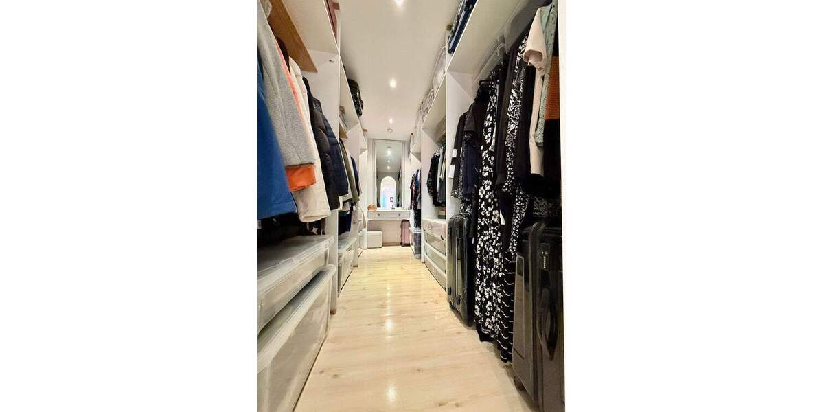 Etagenwohnung Wildberg - 3 Zimmer, 133 m&sup2;, 295.000&euro; | Angebot:25770716