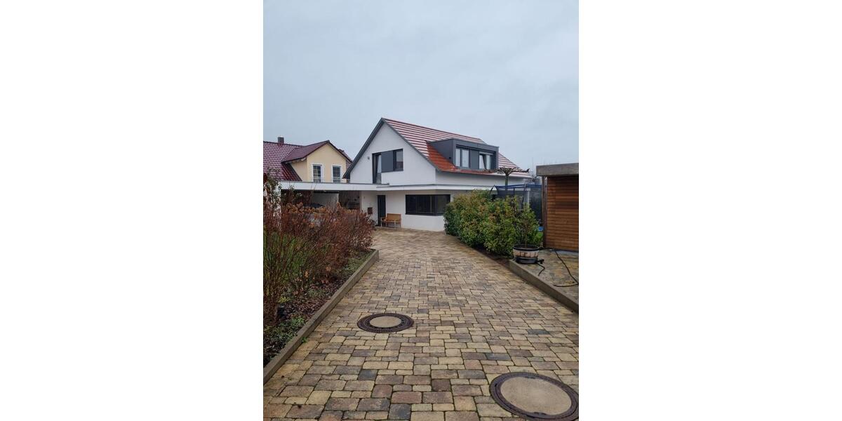 Freistehendes Einfamilienhaus 7 zimmer