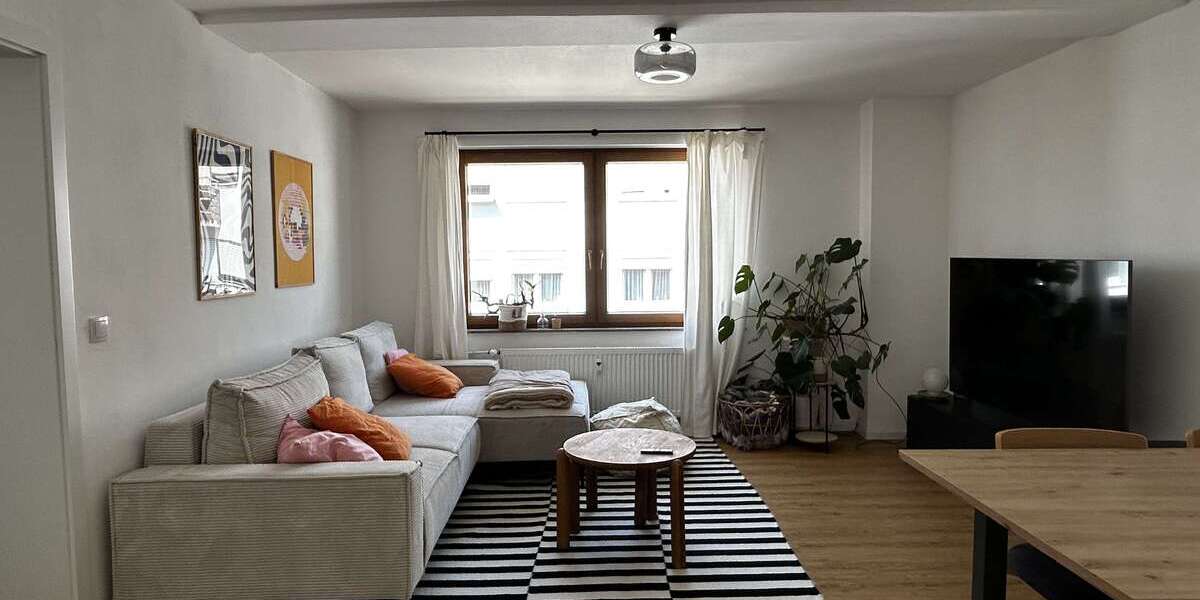 Etagenwohnung Pforzheim Innenstadt - 2.5 Zimmer, 58 m&sup2;, 660&euro; | Angebot:27121195